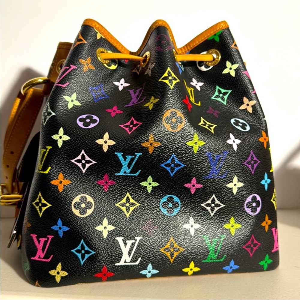 Louis Vuitton MURAKAMI Multicolor Monogram Bucket Bag NOE Vintage Beauty